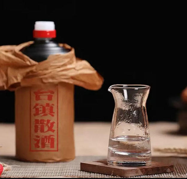 散酒加盟哪家好？黔区散酒总厂在哪里？散装白酒加盟费